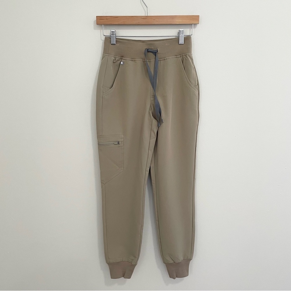 FIGS Zamora High Waist Joggers Scrub Pants
